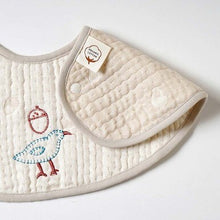 Load image into Gallery viewer, Hoppetta Guri Six-Layer Gauze Bib