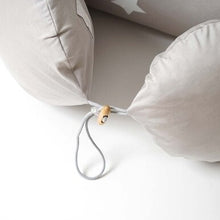 Load image into Gallery viewer, Hoppetta Mother & Baby Cushion Long Nalu Noah Gray