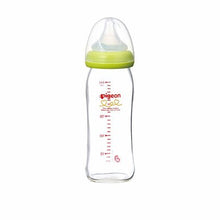 Load image into Gallery viewer, Pigeon Wide Breastfeeding Feeling Heat Resistant Glass Baby Bottle