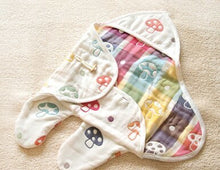 Load image into Gallery viewer, Hoppetta Six Layer Gauze Swaddle with Leg 0-6M
