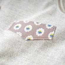 Load image into Gallery viewer, SOULEIADO Wear Bib