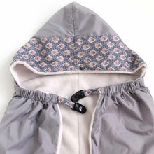 Load image into Gallery viewer, 10mois Winter 2 way mother's cape